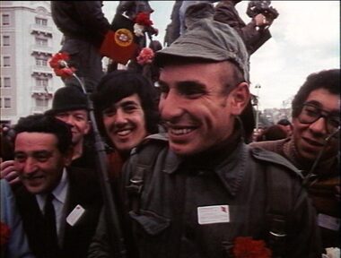 A Revolução dos Cravos filmada 50 anos atrás